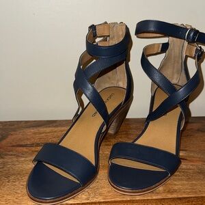 Lucky Brand Navy Strappy Sandals